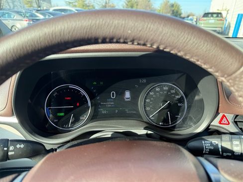 Used 2021 Toyota Sienna Platinum image 16