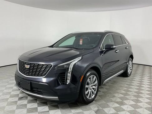 Used 2023 Cadillac XT4 Premium Luxury FWD image 1