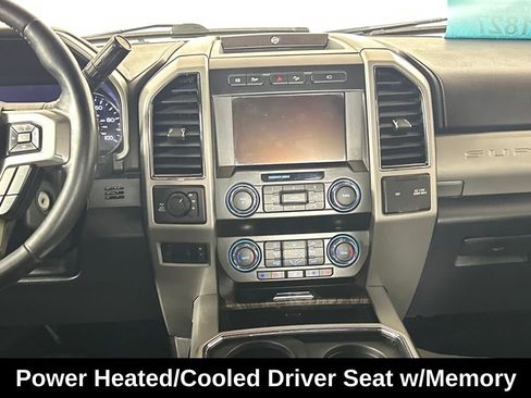 Used 2019 Ford F250 Lariat w/ Chrome Package image 28