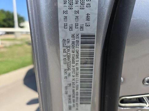 Used 2017 Jeep Compass Latitude w/ Popular Equipment Group FWD image 33