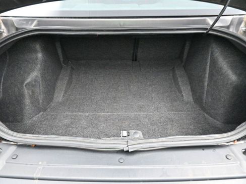 Used 2022 Dodge Challenger GT AWD/4WD image 9