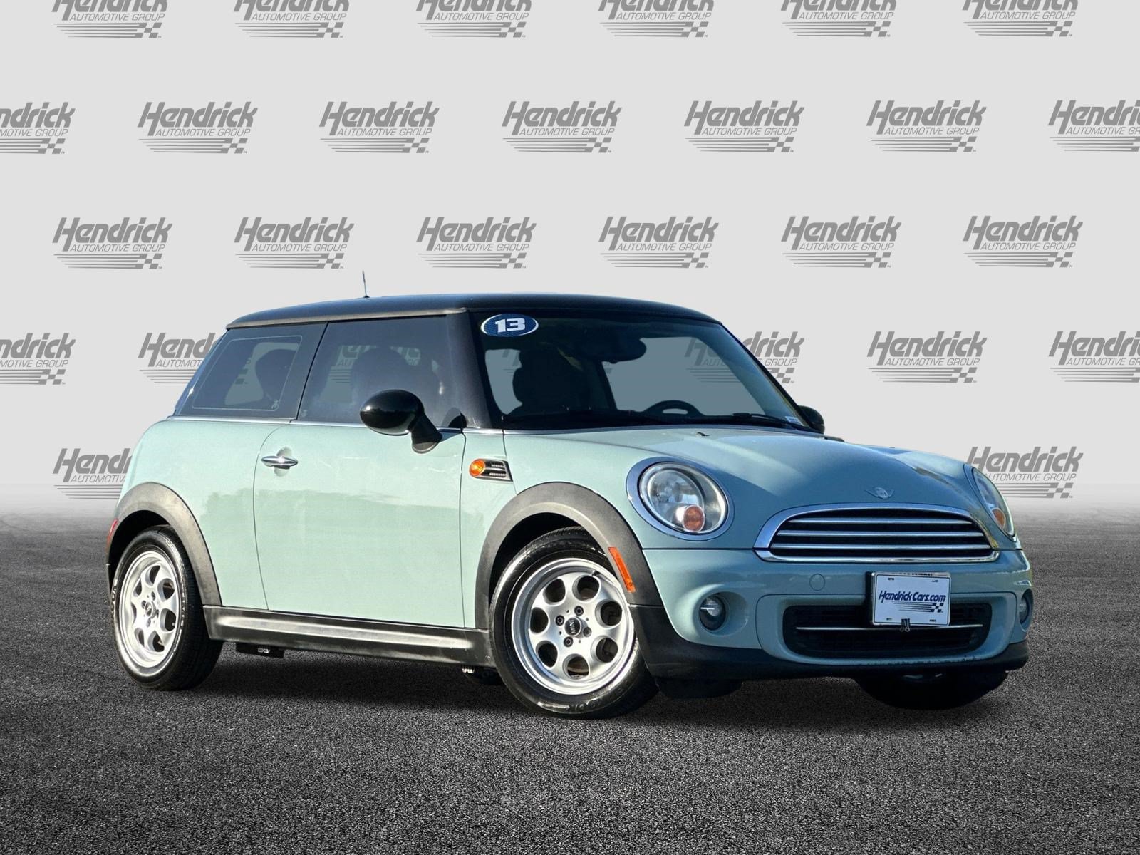 Used 2013 MINI Cooper Hardtop FWD image 2