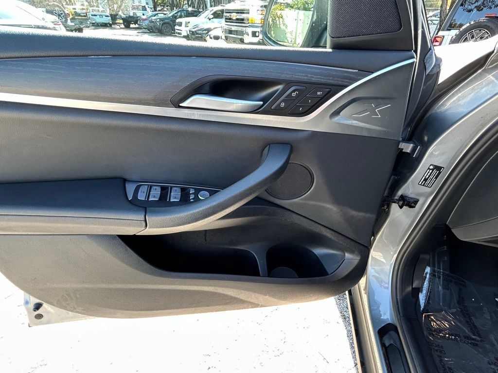 Used 2024 BMW X3 sDrive30i RWD image 16