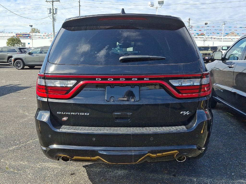 Used 2023 Dodge Durango R/T AWD/4WD image 5