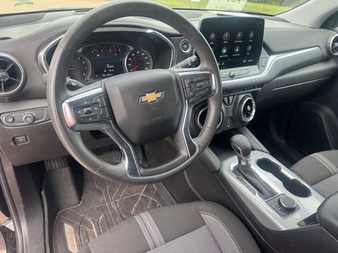 Used 2024 Chevrolet Blazer LT w/ LPO, Floor Liner Package FWD image 10