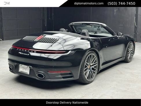 Used 2024 Porsche 911 Carrera S w/ Sport Package RWD image 7