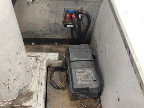 Used 2014 Ford F450 XL w/ Snow Plow Prep Package image 41