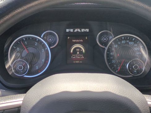 Used 2024 RAM 3500 Tradesman w/ Chrome Appearance Group AWD/4WD image 28