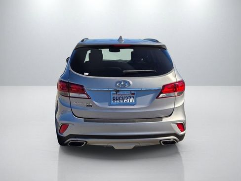 Used 2019 Hyundai Santa Fe XL SE image 5