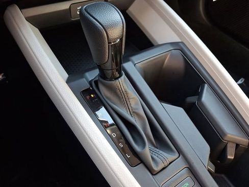 Certified 2025 Honda Accord SE image 15