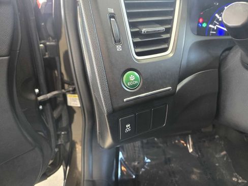 Used 2014 Honda Civic LX image 10