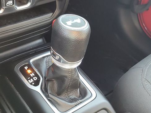 Used 2020 Jeep Wrangler Unlimited Sport AWD/4WD image 26