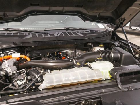 Used 2024 Ford F150 XLT w/ Mobile Office Package image 25