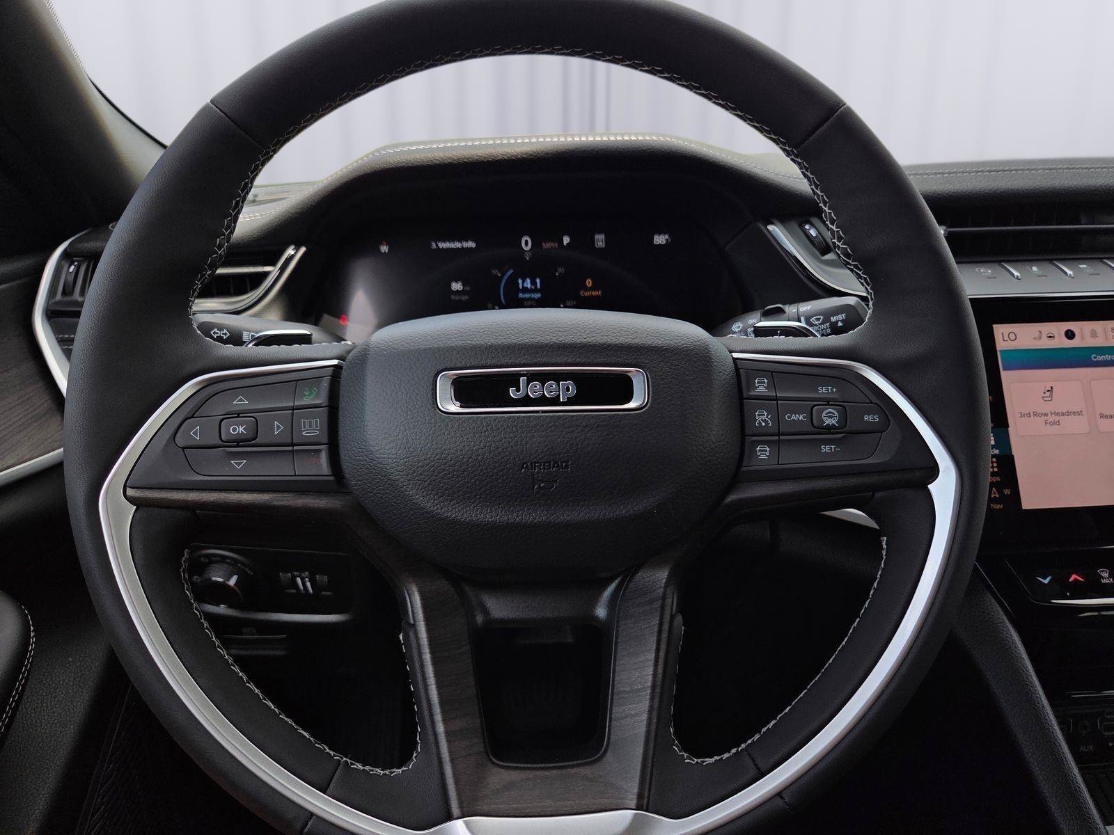 New 2026 Jeep Grand Cherokee L 2WD image 21