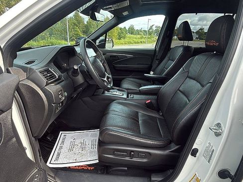 Used 2023 Honda Passport TrailSport image 24