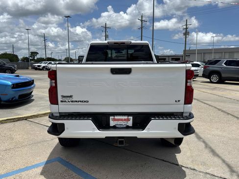Used 2022 Chevrolet Silverado 3500 LT w/ All Star Edition AWD/4WD image 6
