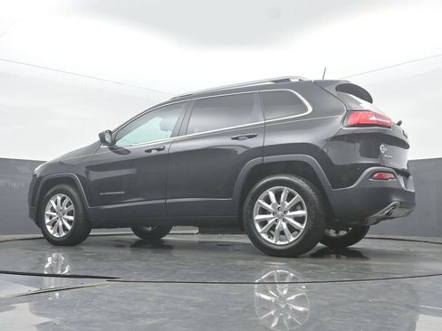 Used 2016 Jeep Cherokee Limited AWD/4WD image 42
