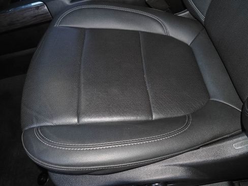 Certified 2022 Chevrolet Silverado 1500 LTZ w/ Safety Package II image 22