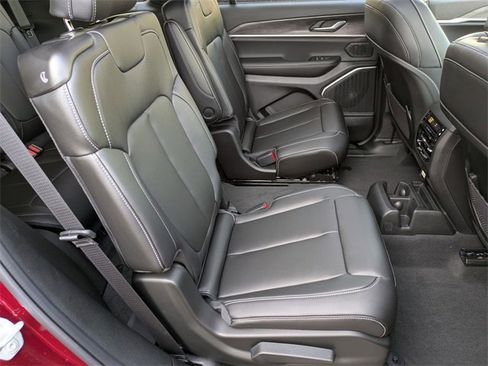 New 2025 Jeep Grand Cherokee L Limited w/ Black Appearance Package image 29