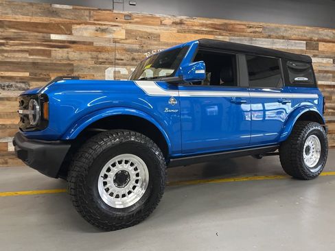 Used 2021 Ford Bronco Outer Banks image 17