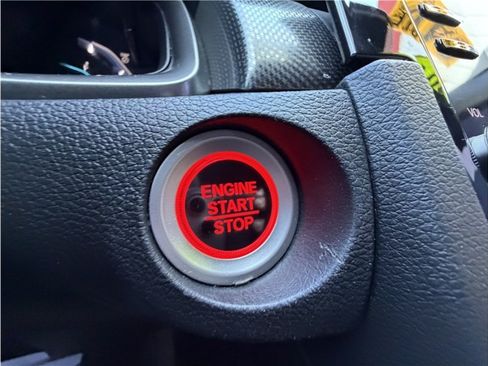 Used 2019 Honda Civic EX image 39