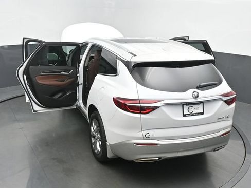 Used 2019 Buick Enclave Avenir w/ Avenir Technology Package AWD/4WD image 64