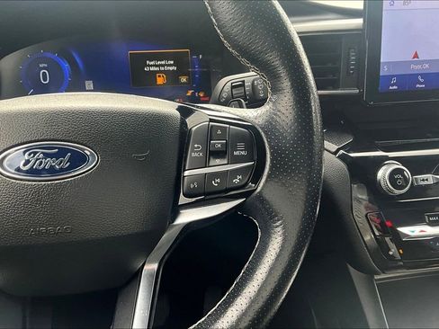 Used 2022 Ford Explorer ST RWD image 19