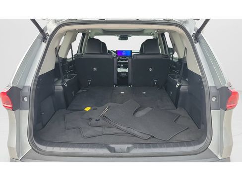 Certified 2024 Toyota Grand Highlander AWD image 12