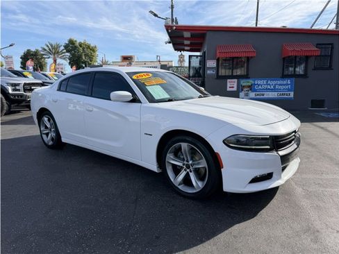 Used 2018 Dodge Charger R/T image 50