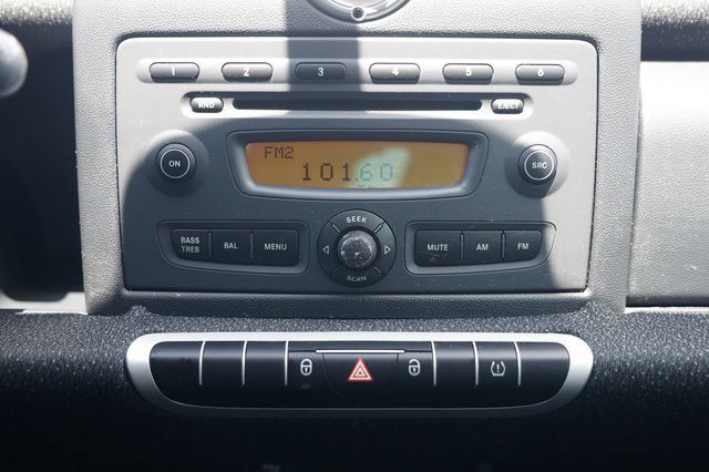 Used 2008 smart fortwo pure RWD image 26