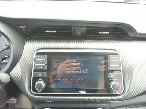 Used 2019 Nissan Kicks SV FWD image 26