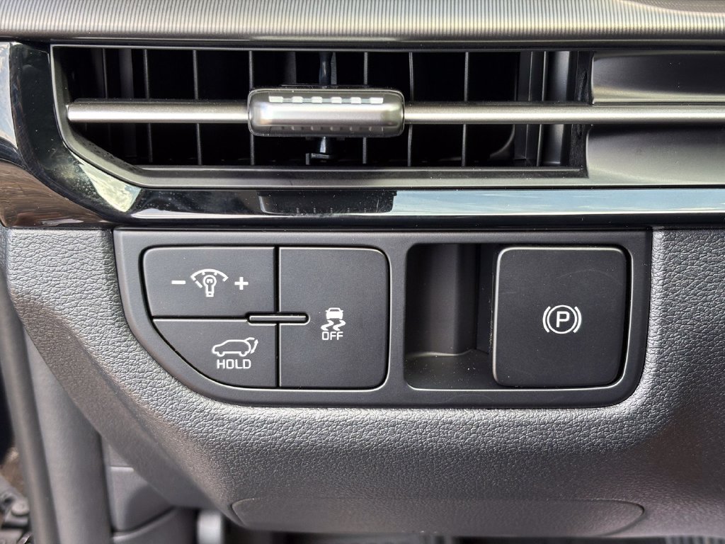 New 2026 Kia Sportage SX FWD image 21