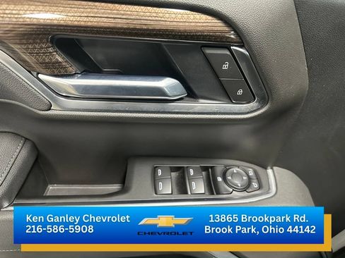 Certified 2026 Chevrolet Silverado 1500 RST w/ Dark Appearance Package AWD/4WD image 8