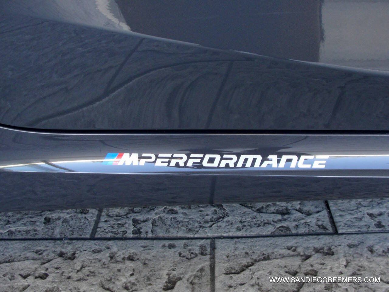 Used 2024 BMW 330i Sedan w/ M Sport Package RWD image 3