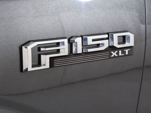 Used 2019 Ford F150 XLT w/ Equipment Group 302A Luxury AWD/4WD image 21