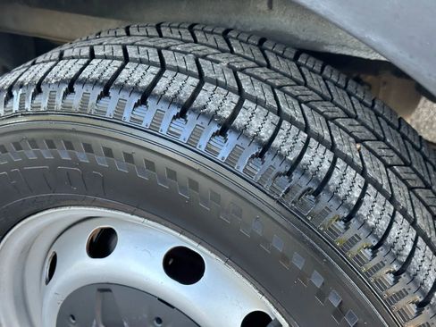 Used 2020 Ford Transit 150 XL image 28