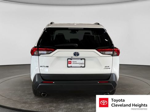 Used 2024 Toyota RAV4 XLE w/ Convenience Package AWD/4WD image 6