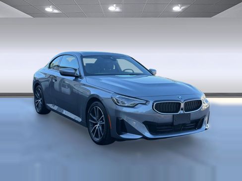 Certified 2025 BMW 230i xDrive Coupe w/ Premium Package AWD/4WD image 7