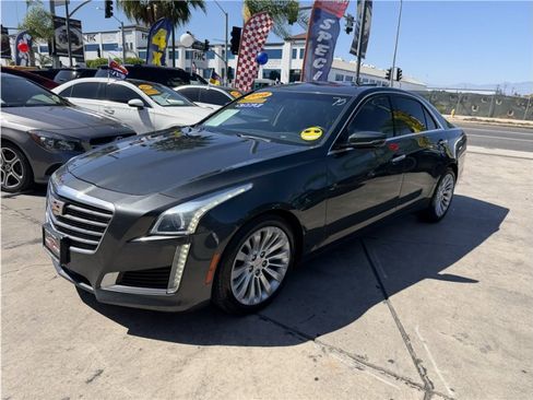 Used 2018 Cadillac CTS Luxury RWD image 3
