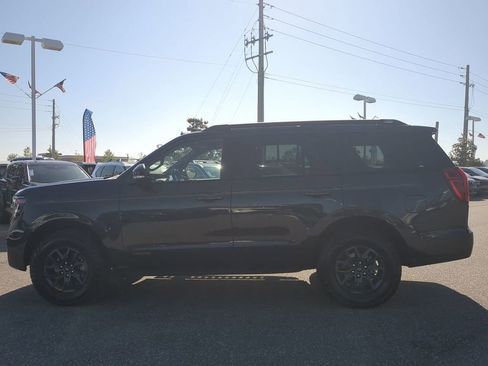 Used 2025 Ford Expedition Tremor AWD/4WD image 7