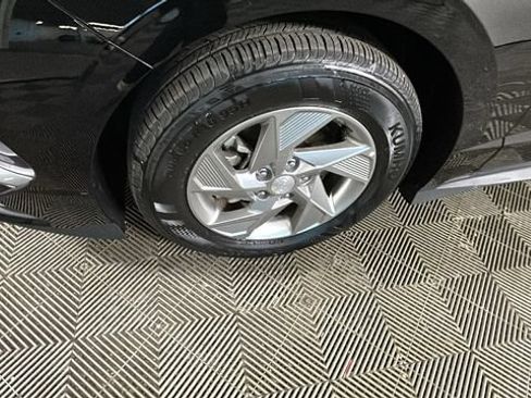 Certified 2026 Hyundai Sonata SE FWD image 9