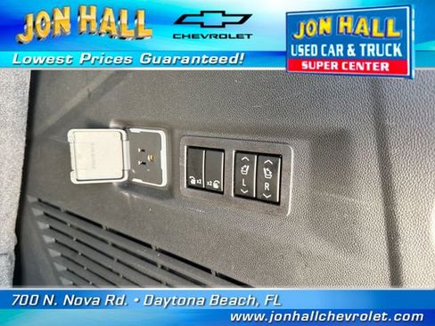 Used 2026 Chevrolet Tahoe Z71 w/ Comfort Package AWD/4WD image 12