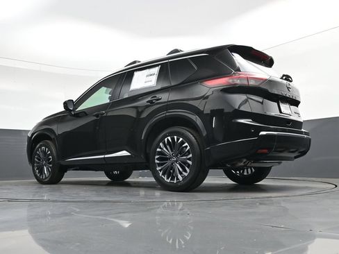 Certified 2026 Nissan Rogue SV FWD image 45