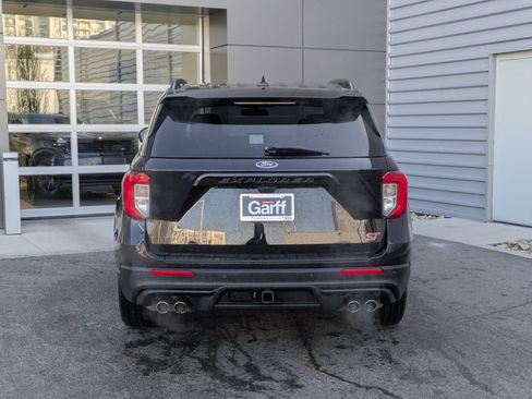 Used 2023 Ford Explorer ST w/ Equipment Group 401A image 4