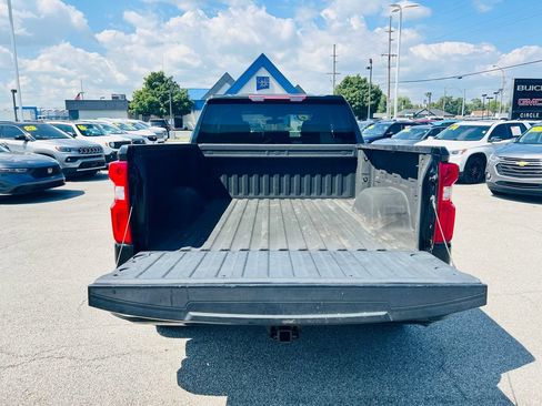 Used 2020 Chevrolet Silverado 1500 Custom w/ Custom Value Package AWD/4WD image 29