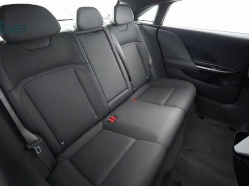 Used 2024 Lucid Air Touring AWD/4WD image 9