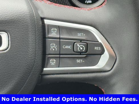 Used 2026 Jeep Compass Trailhawk AWD/4WD image 14