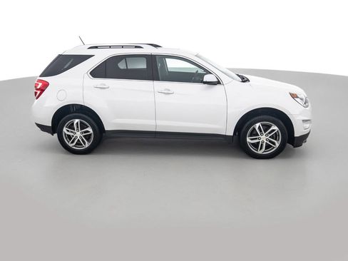Used 2016 Chevrolet Equinox LTZ w/ Enhanced Convenience Package FWD image 4