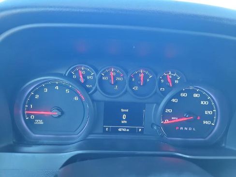 Used 2024 Chevrolet Silverado 2500 W/T w/ WT Convenience Package image 11