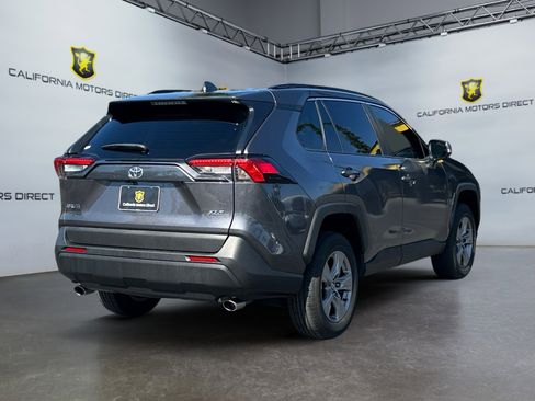 Used 2024 Toyota RAV4 XLE image 5